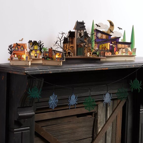 WORLD MARKET Laser Cut Wood Pumpkin Pile House LED LIGHTS HALLOWEEN BRAND NEW - Picture 3 of 11